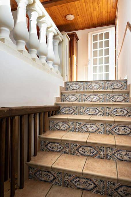 Location de vacances pour 13 personnes, avec piscine ainsi que vue et jardin, adapté aux familles à Saint-Marcel (Saône-et-Loire) - 3