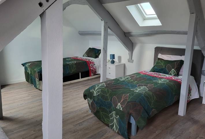 Gîte Ti Hélène à 2 km de la plage entre Saint-Malo et Cancale, terrasse privée, jardin, Wi-Fi in Saint-Coulomb, Région de Saint-Malo