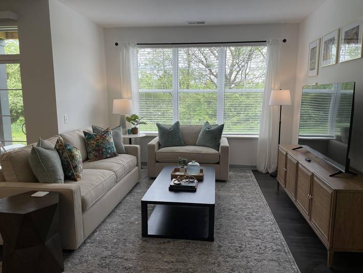 Vacation rental for 4 people, with pool and terrace in Columbus