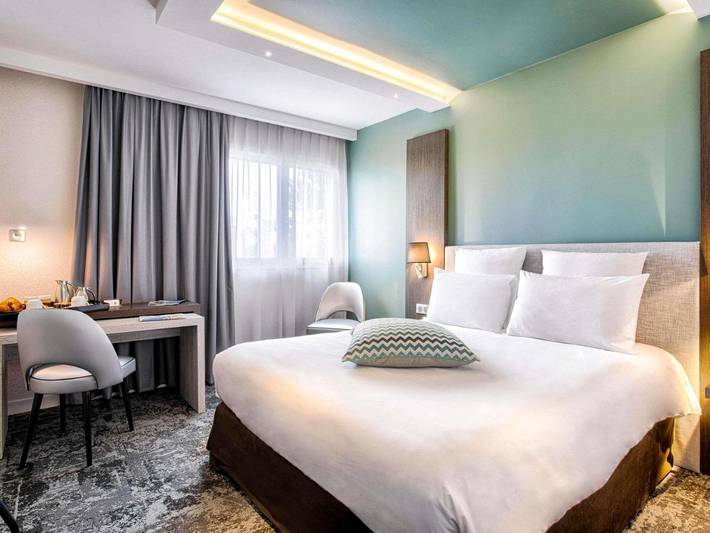 Hôtel pour 5 personnes, avec piscine ainsi que terrasse et sauna, animaux acceptés