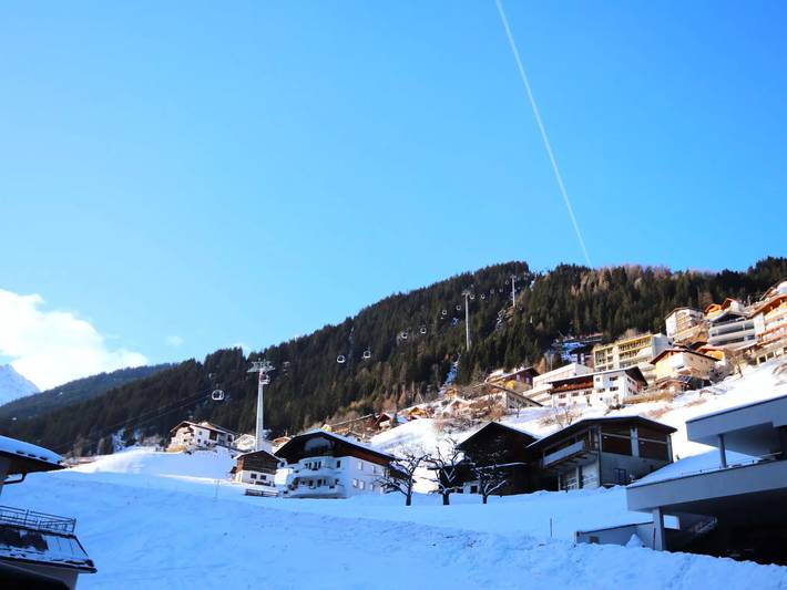 Villa für 9 Personen, mit Terrasse in Tirol - 2
