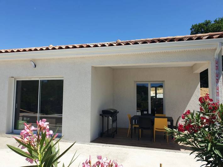 Villa pour 4 personnes, avec jardin en Ardèche