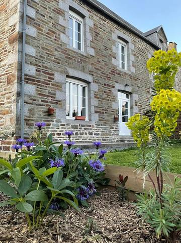 Gîte pour 6 personnes, avec terrasse et jardin, animaux acceptés dans Folligny