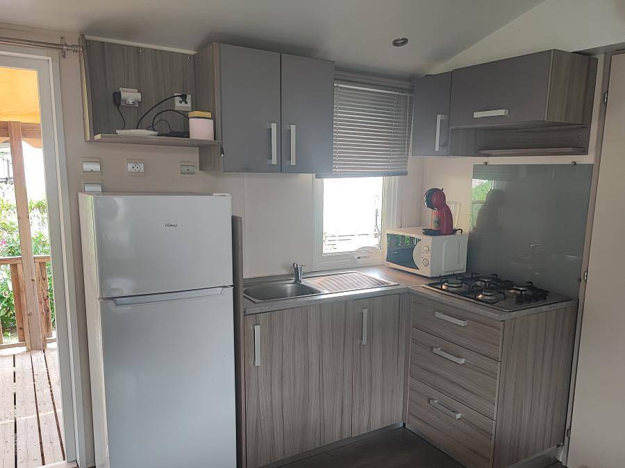 Sun & Sea sur Camping Le Bosc - Mobile home 6 persons - Irm or Trigano 3 bedrooms - Air conditioning + Tv 4/6 pers. in Saint-Cyprien, Mediterranean Coast (France)