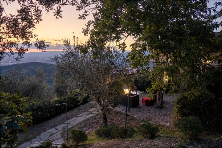 Villanova sul Molino Lonciano con piscina privada, Wi-Fi y aire acondicionado in Sesto Fiorentino, Provincia de Firenze