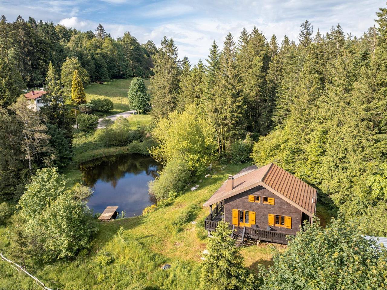 Modernes Chalet mit Kamin und Haustiere willkommen nahe Gérardmer in Sapois, Regionaler Naturpark Belchen der Vogesen