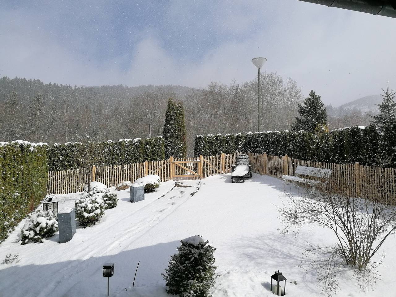 Ganze Wohnung, Apartment „Auszeit“ mit Bergblick, privater Terrasse und Wlan in Olsberg, die Mittelgebirge