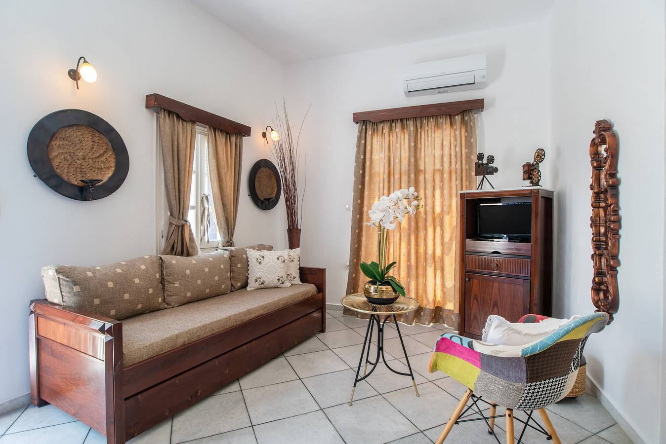 Apartment In A Hotel 'Sun Rock Boutique - Villa Menexes' with Sea View, Wi-Fi and Air Conditioning in Agios Prokopios, Cyclades