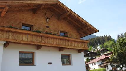 Ferienhaus für 10 Personen in Fügen, Ski-Optimal Hochzillertal, Bild 1