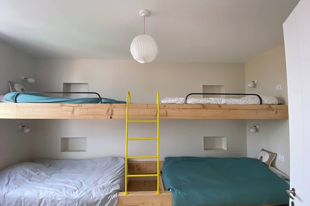 Retaise house, swimming pool, near beach and village center in Saint-Clément-des-Baleines, Isla de Ré