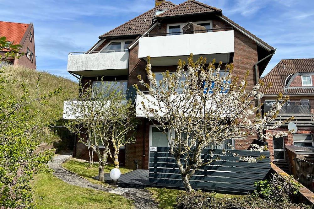 Familien- und hundefreundliche Ferienwohnung mit Balkon in Strandnähe — Bild 3