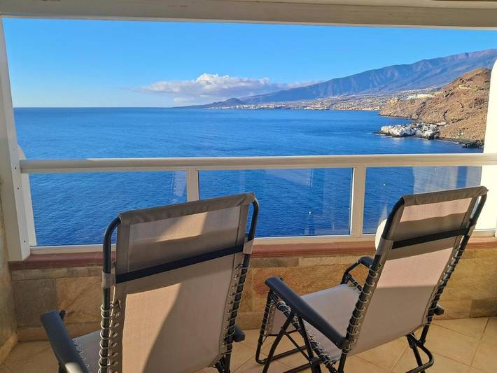 Apartamento de vacaciones para 3 personas, con piscina para niños además de vistas y balcón - 1