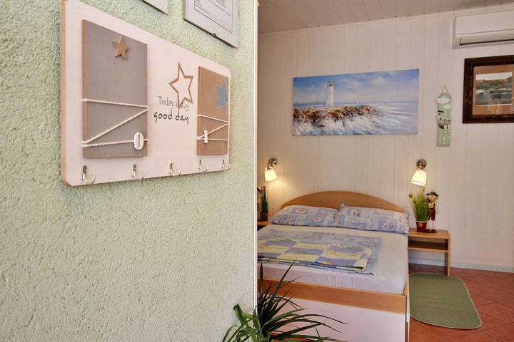 Ferienwohnung für 2 Personen, mit Balkon/Terrasse, mit Haustier in Silo (Krk) - 2