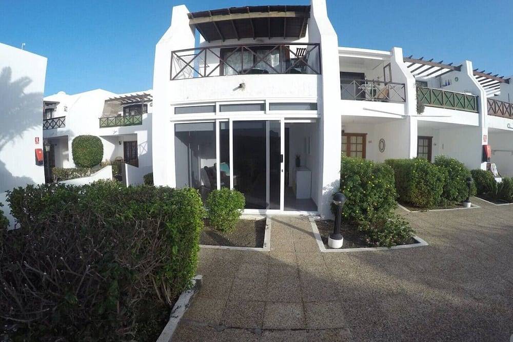 Apartamento Maya-Puerto del Carmen in Puerto del Carmen, Tías
