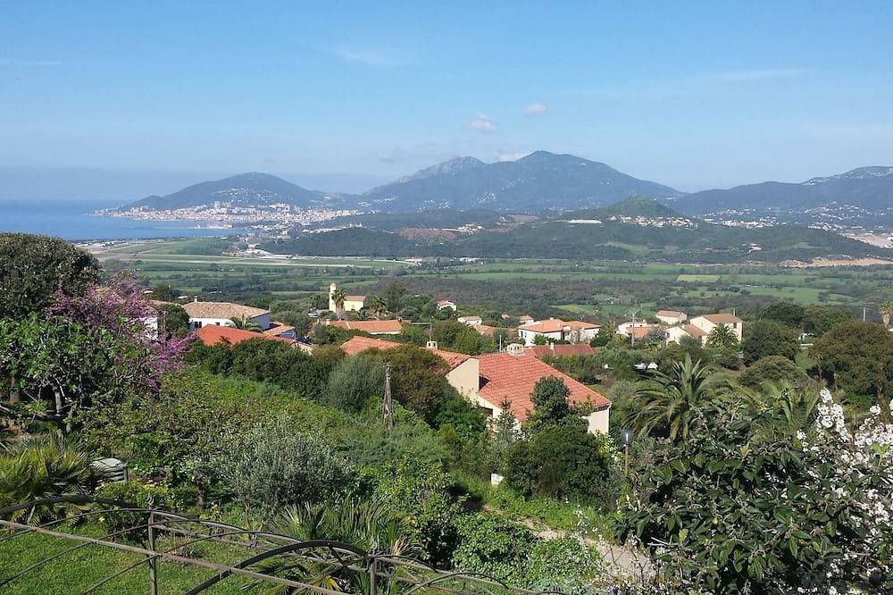 Appartement De Vacances pour 4 Personnes dans Bastelicaccia, Région d'Ajaccio