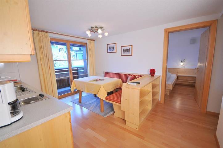 Ferienwohnung für 4 Personen, mit Balkon und Terrasse sowie Garten und Sauna in Schruns-Tschagguns - 4