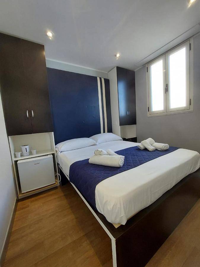 Family Room with Sea View in Spiaggia libera Amalfi (Amalfi), Amalfi