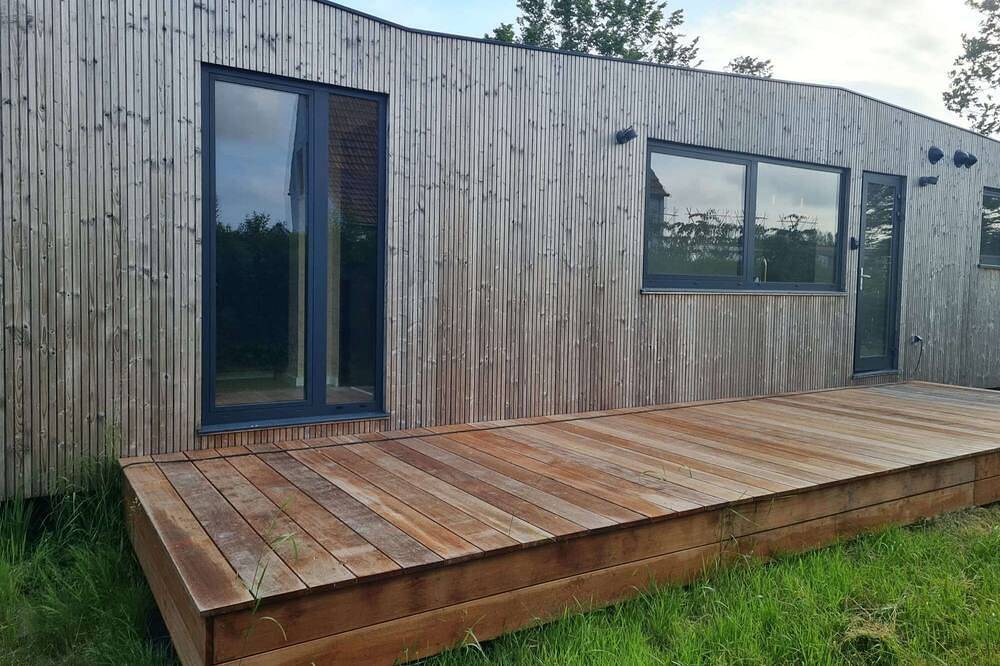 Grose Ferienwohnung mit Pool und 5 minuten Fahrzeit zum Strand in Groede, Zeeuwse Kust