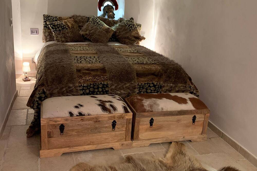 La maison du chat romain in La Turbie, Côte méditerranéenne (France)