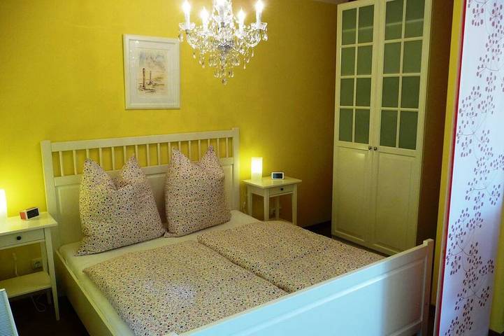 Wohnwagen für 2 Personen, mit Garten, mit Haustier an der Nordsee - 3