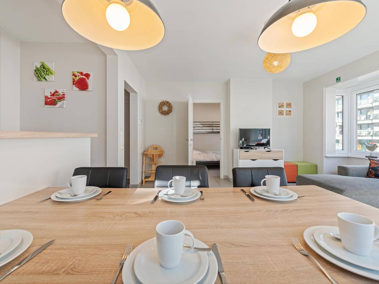 Geheel appartement, Ruim appartement met topligging in Nieuwpoort, Belgische Kust