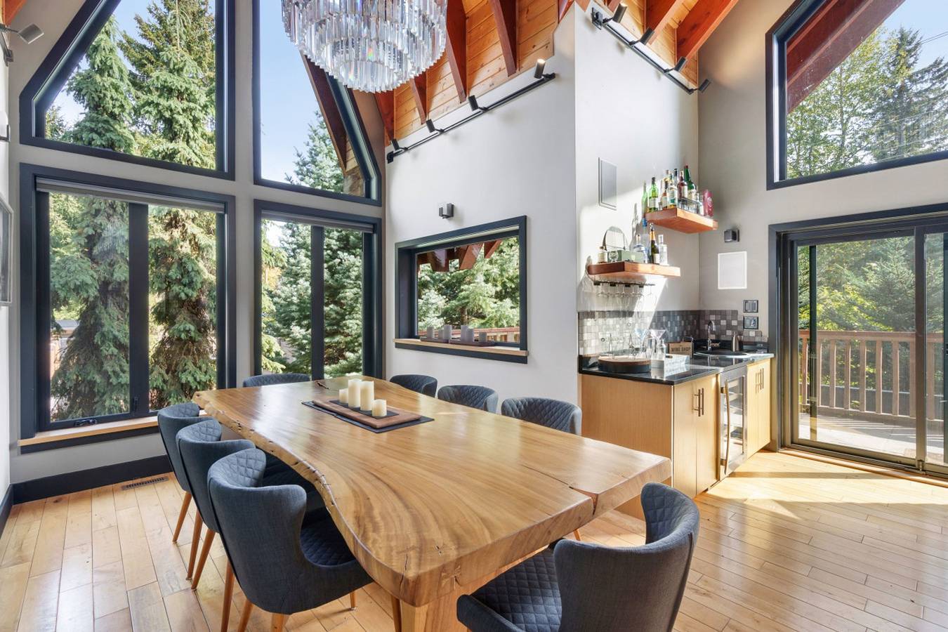 Luxury Whistler 6Br Chalet | Hot Tub & Music Loft in Whistler, Whistler Blackcomb