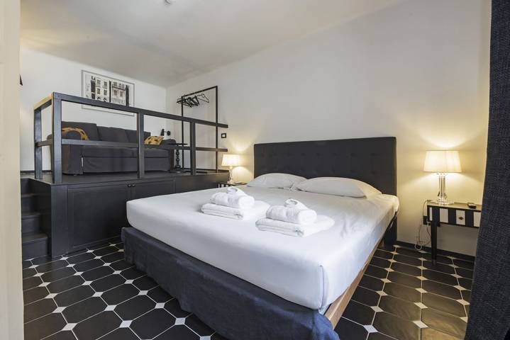 Appartamento intero, Aquarium 3' | 2Br| A/C| Historic Building By Tilo in Genova (Città), Genoa