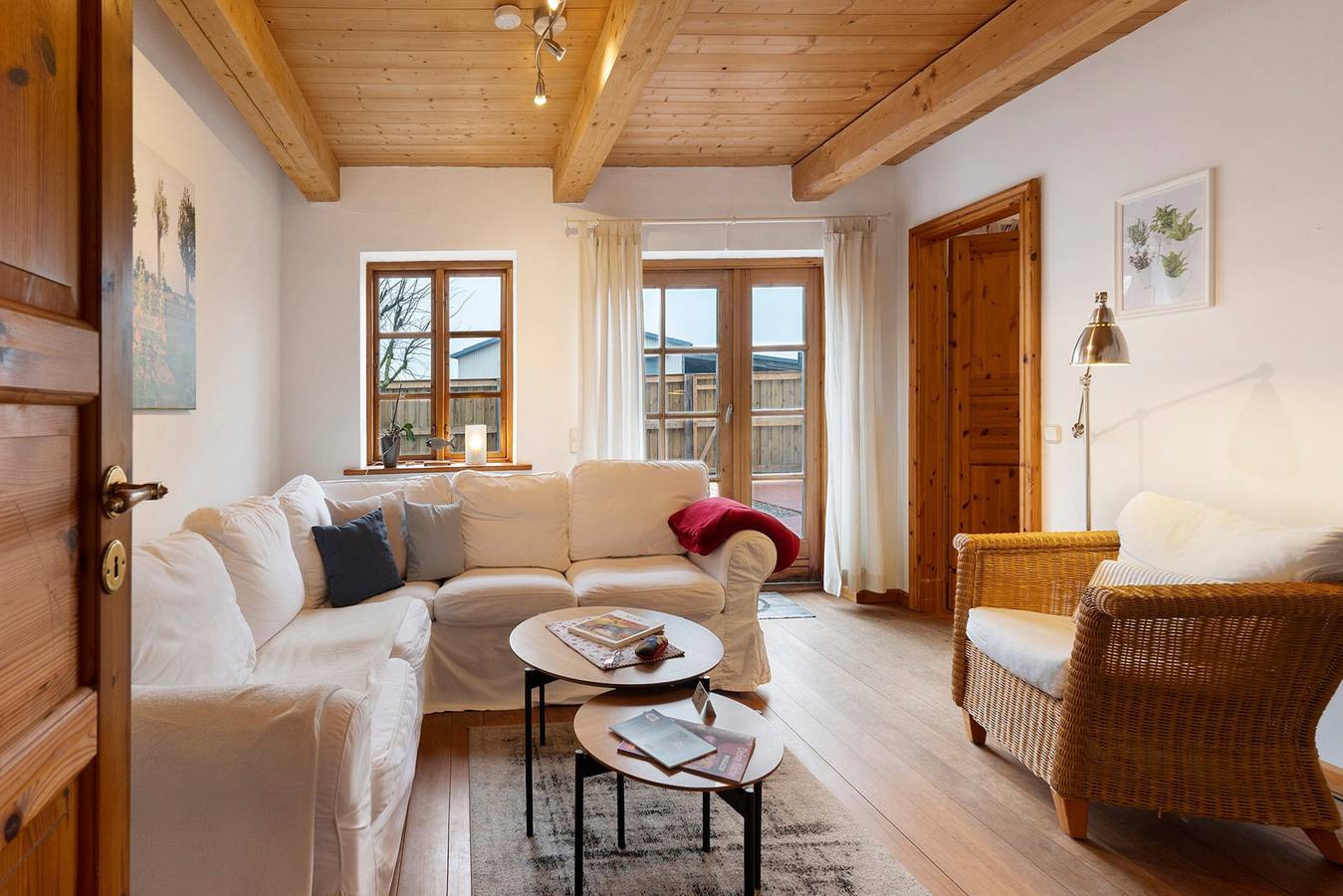 Ganze Wohnung, Ferienwohnung 'Haus Mühlenhof 7' mit Privatterrasse, Gemeinschaftsgarten und Wi-Fi in Hillgroven, Dithmarschen