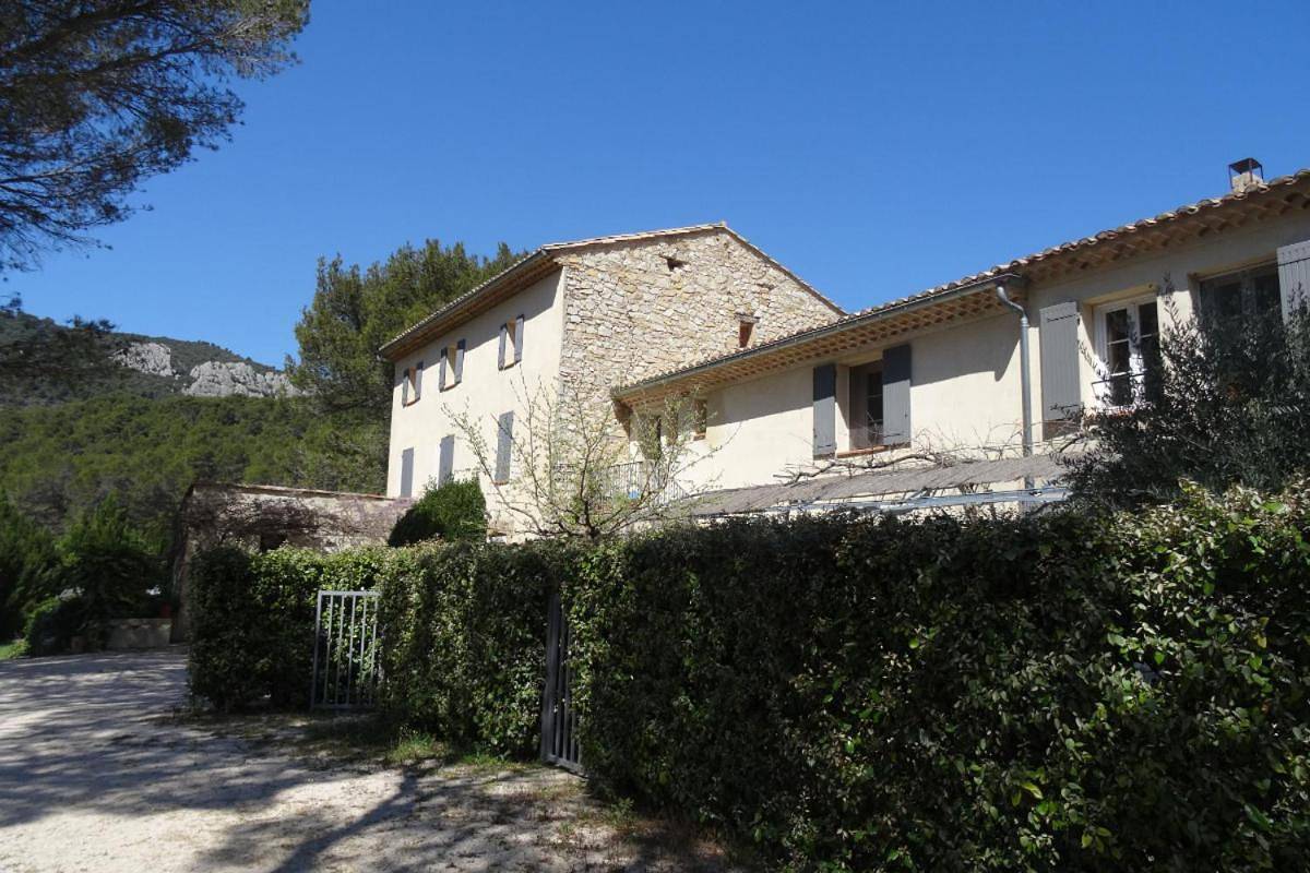 Seven-Bedroom House in Lafare, Vaucluse
