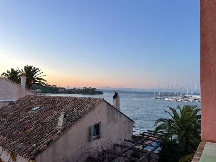 Location de vacances pour 4 personnes, avec Terrasse dans Porquerolles