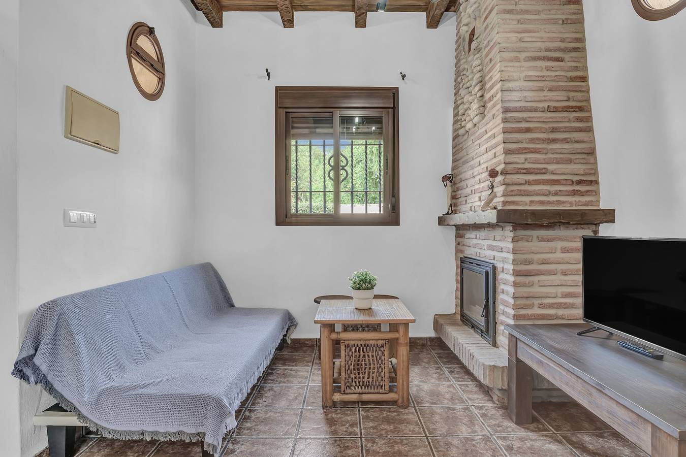 Holiday Home 'Casas Al Alba 2' with Private Terrace, Wi-Fi and Air Conditioning in Zahora, Barbate