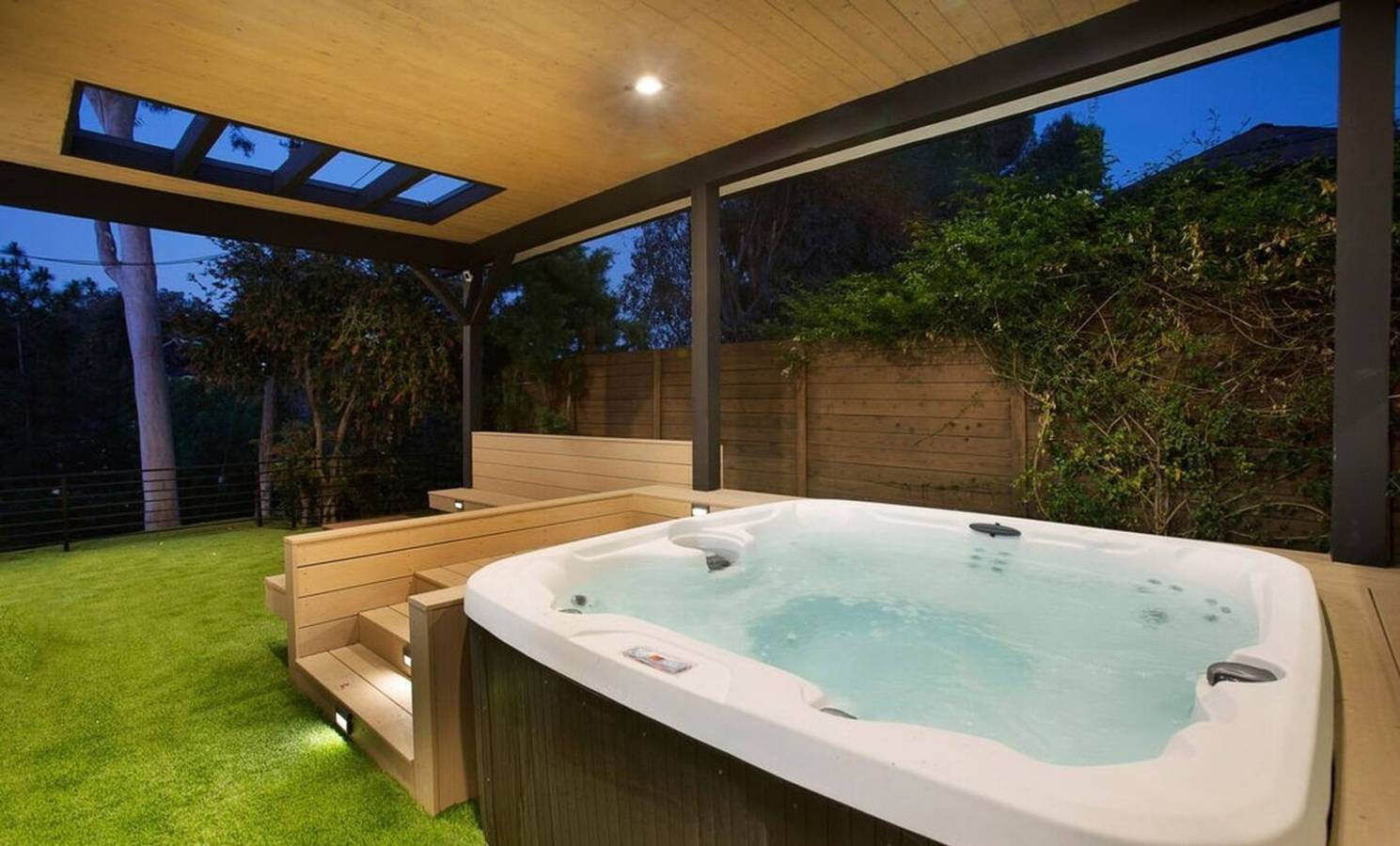 Vista Haven in Los Angeles in Los Angeles, San Fernando Valley