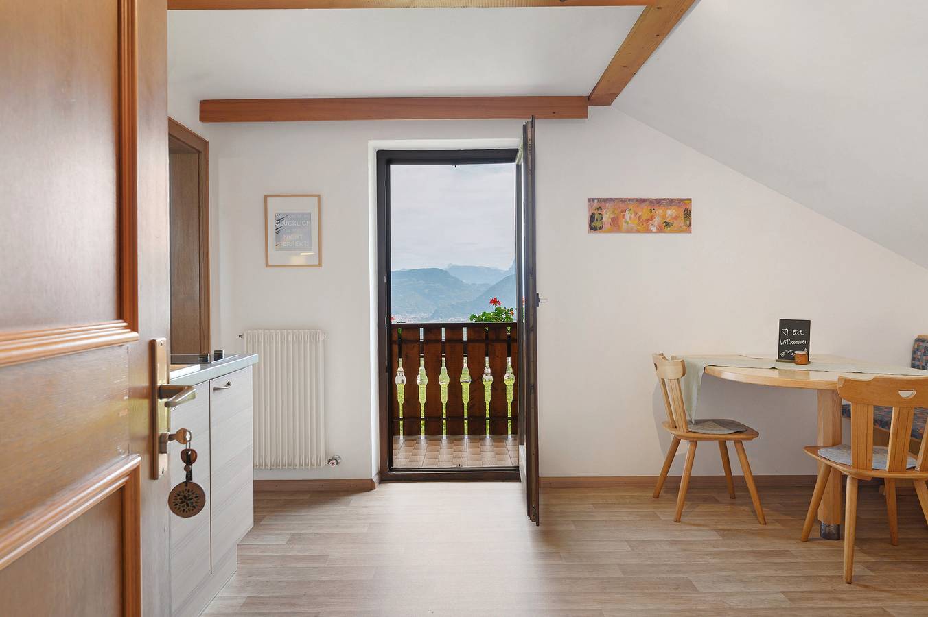 Ganze Wohnung, Ferienwohnung 'Harmony Apt 2' mit Bergblick, Gemeinschaftsgarten und Wlan in Berg (Eppan), Eppan an der Weinstraße