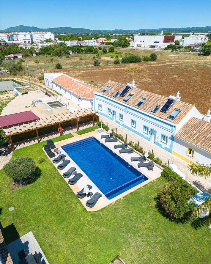 Parc de vacances pour 2 personnes, avec Terrasse ainsi que Jardin et Piscine en Algarve - 2