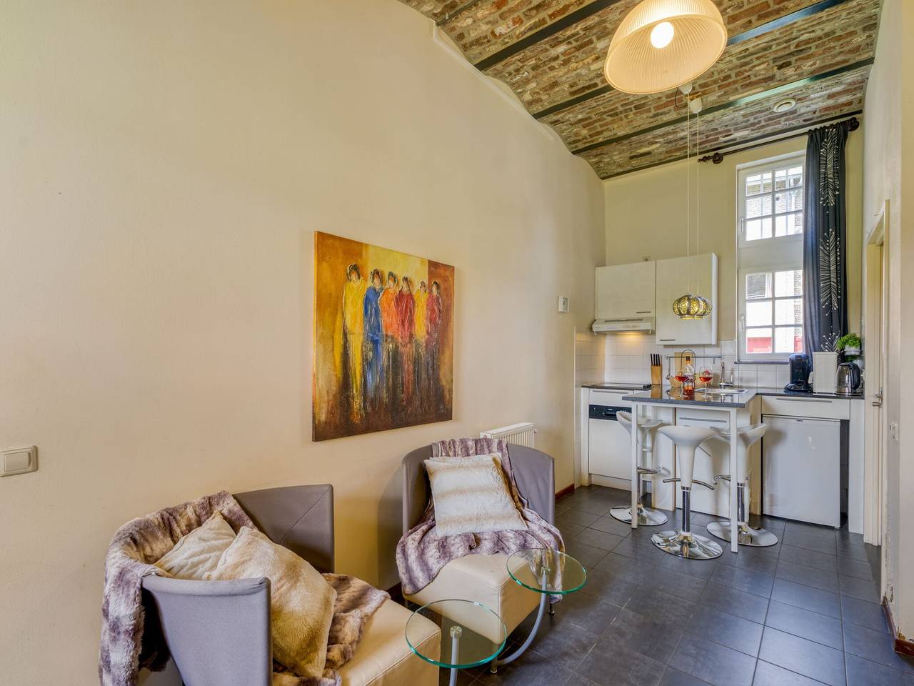 Geheel appartement, Appartement in Mesch nabij het stadscentrum in Eijsden, Limburg