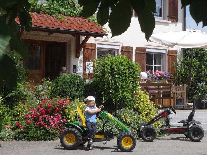 Ferienhaus für 3 Personen, mit Balkon/Terrasse und Garten sowie Sauna in Ostrach