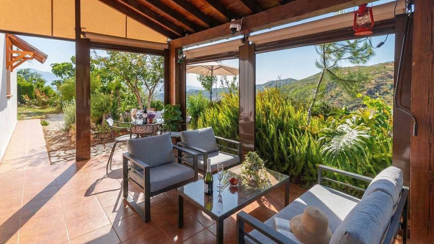 Casa rural para 2 personas, con Balcón/Terraza y Piscina en El Borge - 3