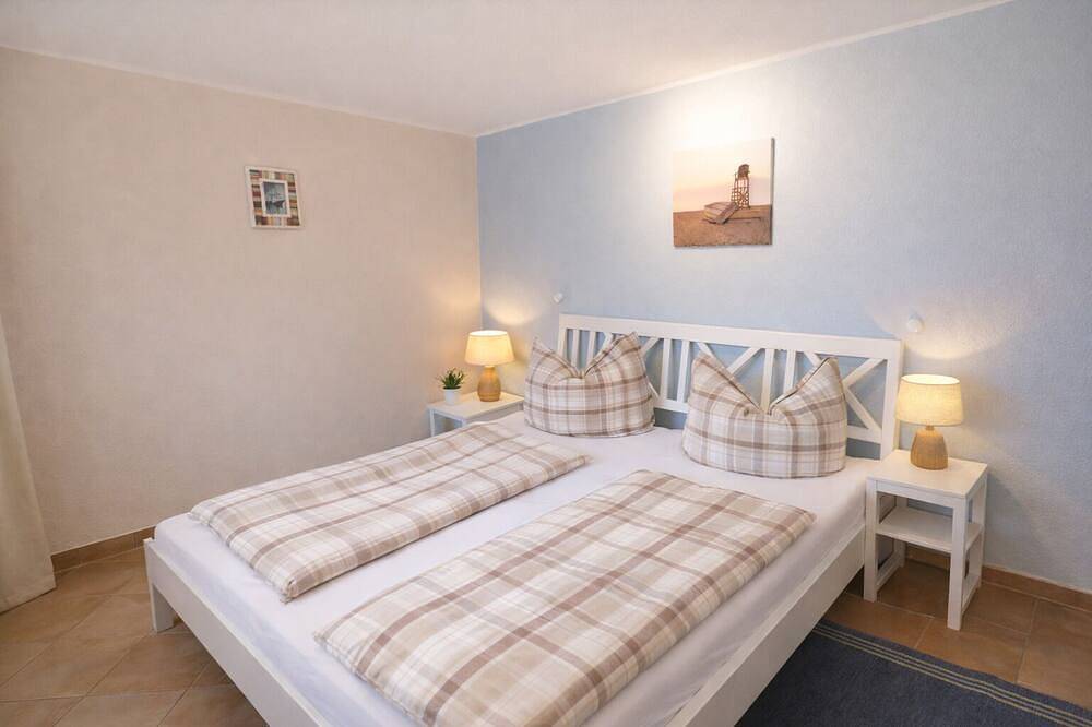 Komfortable Feriendoppelhaushälfte mit Sauna & Kamin für 2 Personen in Pruchten, Vorpommern-Rügen
