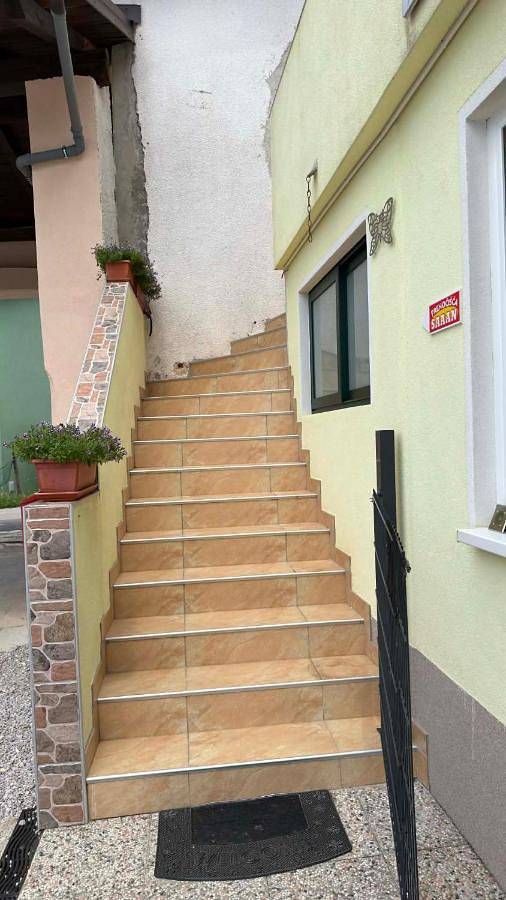 Appartement de vacances pour 5 personnes, avec balcon et vue