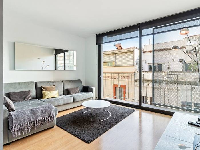 Ganze Ferienwohnung, Ferienwohnung für 6 Personen mit Balkon in Barcelona Zentrum, Barcelona