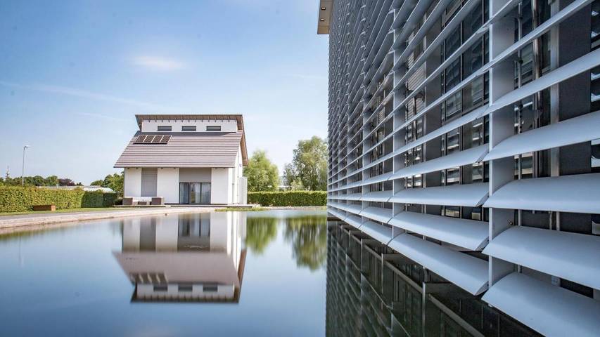 Ferienwohnung für 4 Personen, mit Terrasse und Garten sowie Seeblick in Ahaus