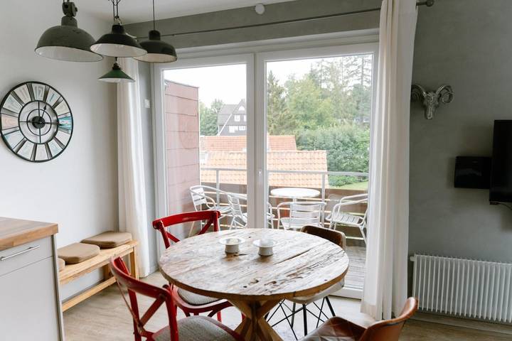 Appartement entier, Feravia – Wohnwerk : appartement avec vue sur la montagne, balcon et Wi-Fi in Braunlage, Harzvorland