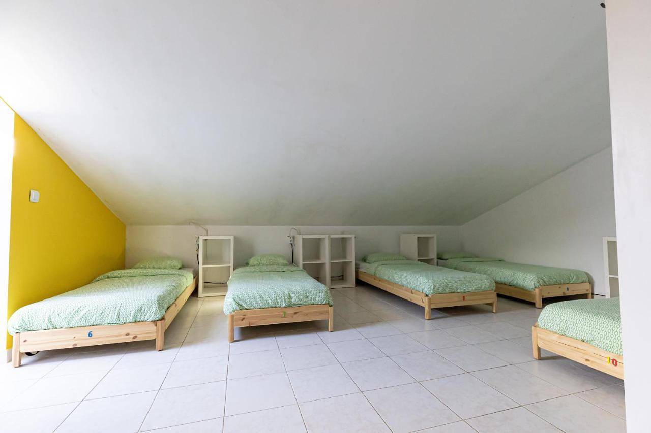Quadruple Room with Shared Bathroom in Peniche, Leiria District