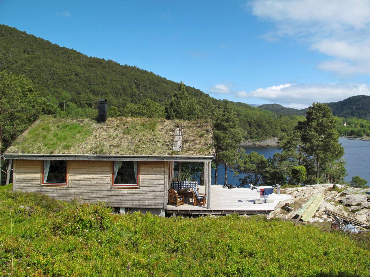 Feriehus for 5 personer med terrasse in Svanøy, Flora