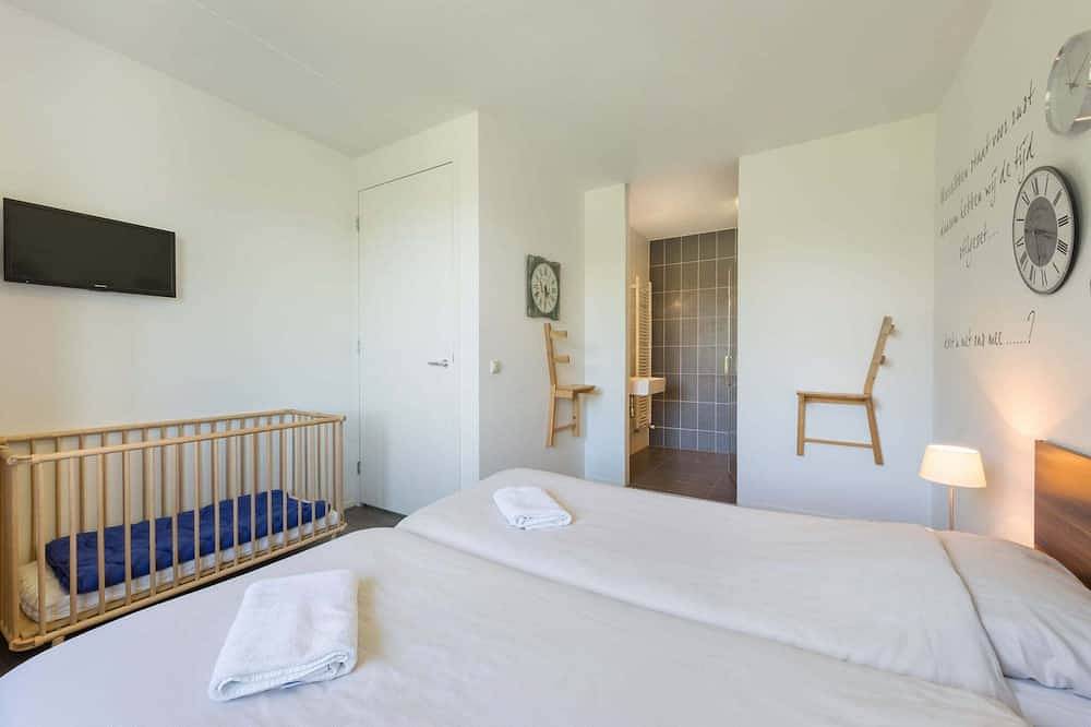 Luxe villa met zes badkamers, gelegen in een natuurgebied in Nationaal Park Weerribben-Wieden
