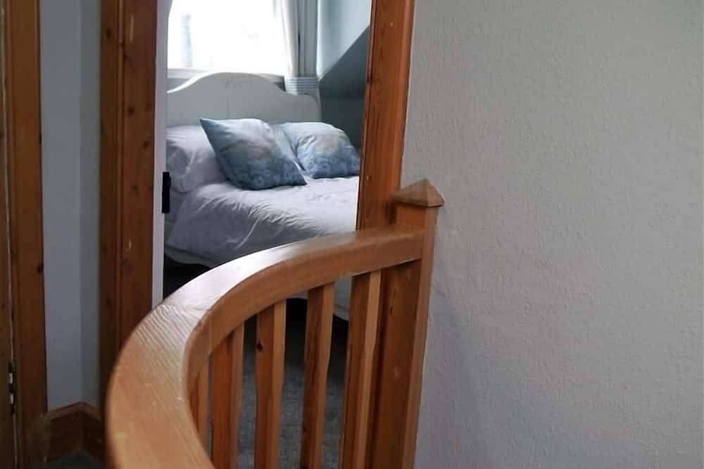 The Nairn House -  a house that sleeps 6 guests  in 3 bedrooms in Nairn, Highlands