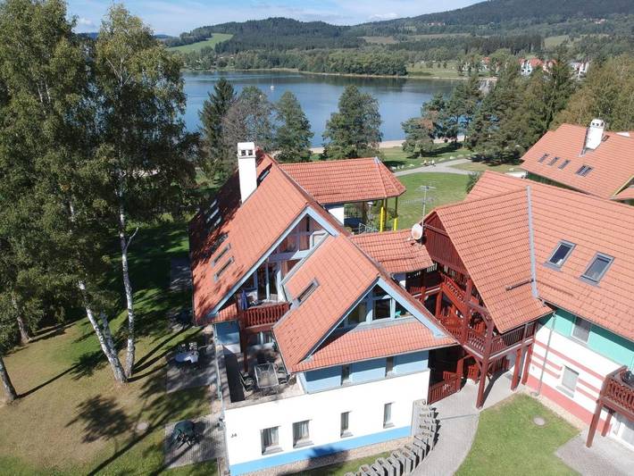 Ferienwohnung für 15 Personen, mit Seeblick und Ausblick sowie Garten, mit Haustier in Lipno-Stausee - 4