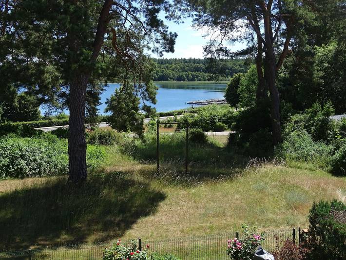 Ferienwohnung für 4 Personen, mit Seeblick und Garten, kinderfreundlich in Mecklenburg-Strelitz - 2