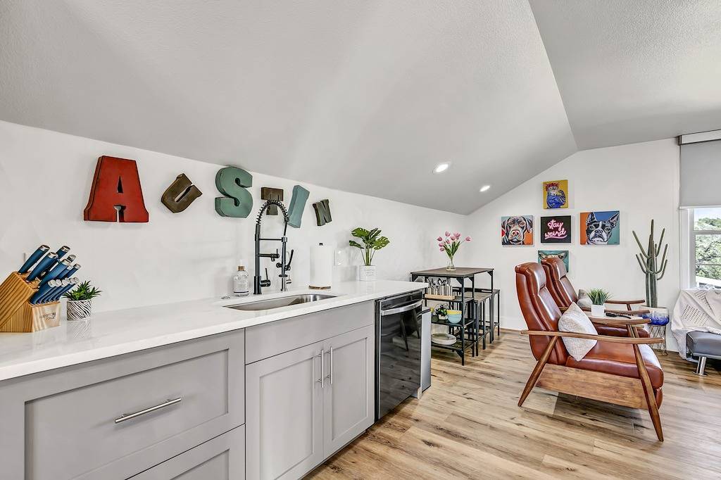 Ganze Wohnung, Secret garden guest house Lake Travis in Lake Travis