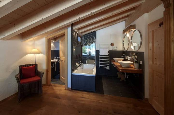 Chalet für 10 Personen, mit Sauna und Balkon sowie Whirlpool in Zermatt - 4
